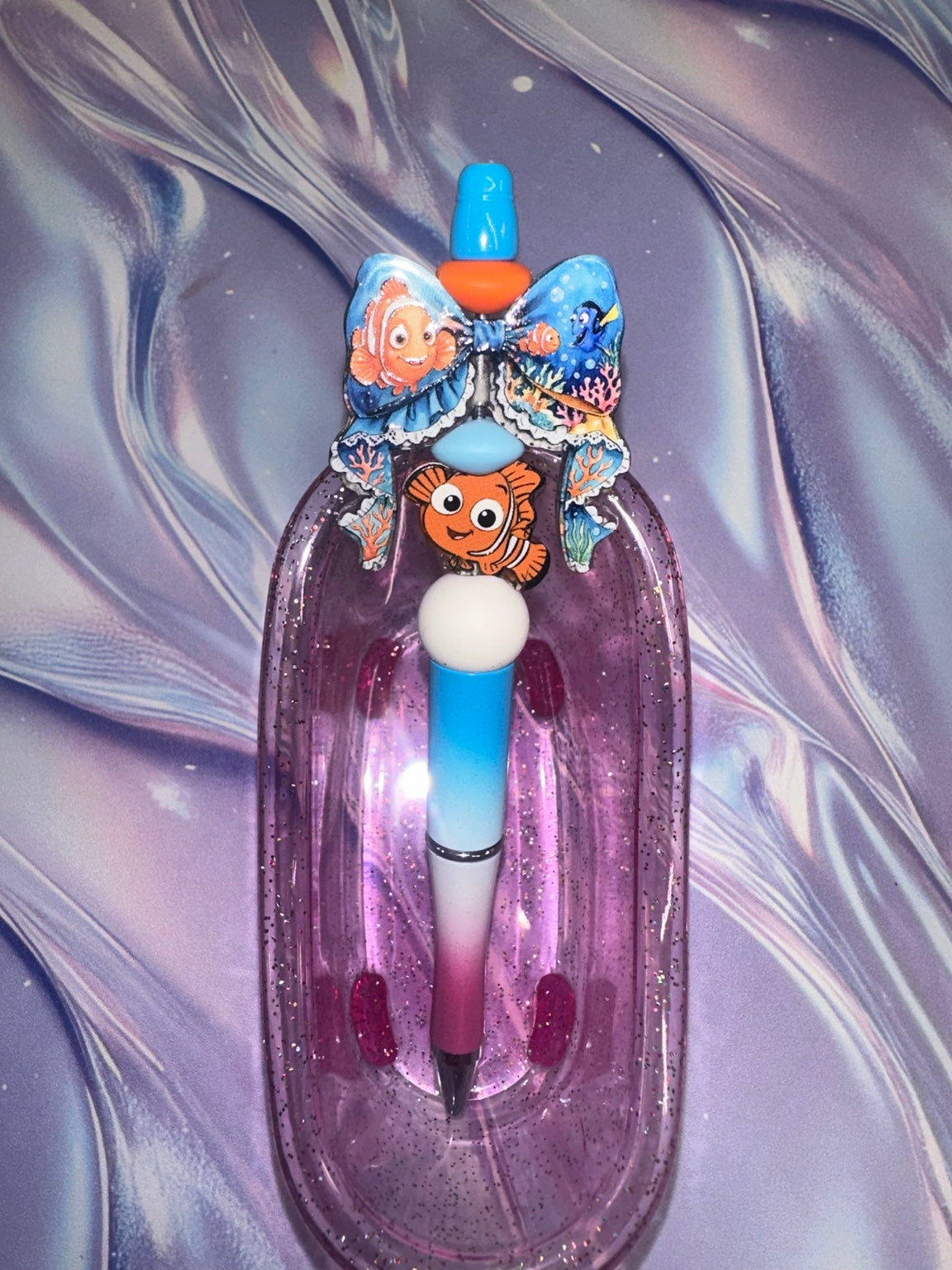 Nemo and Dory bow pen